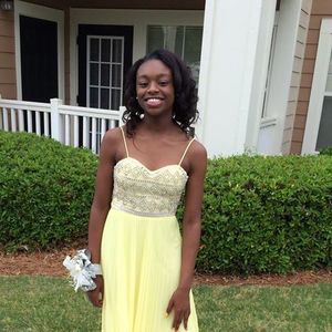 Meet your Posher, Tashara